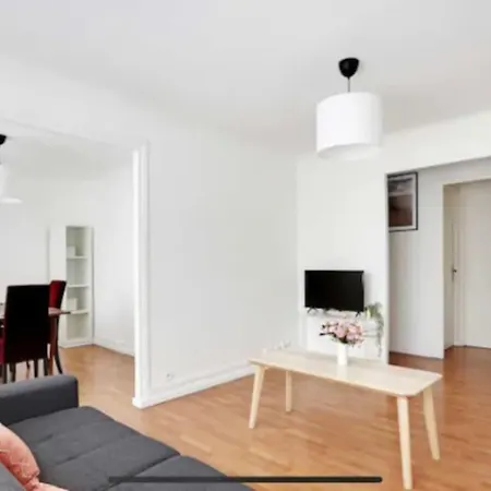 Superbe Appartement Lumineux Et Calme Saint-Ouen  Exterior photo
